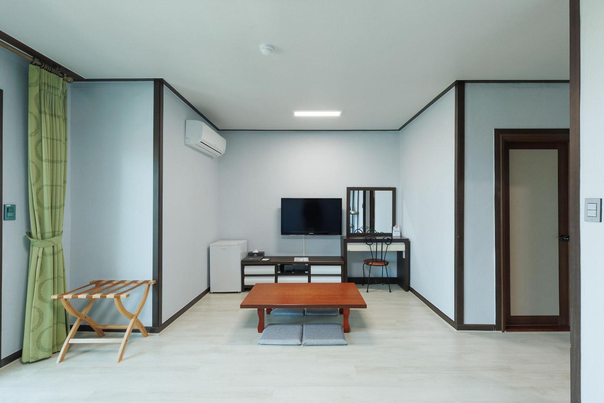 Sea Cliff Hotel Jeju Luaran gambar
